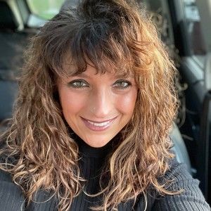 Meet your Posher, Diana